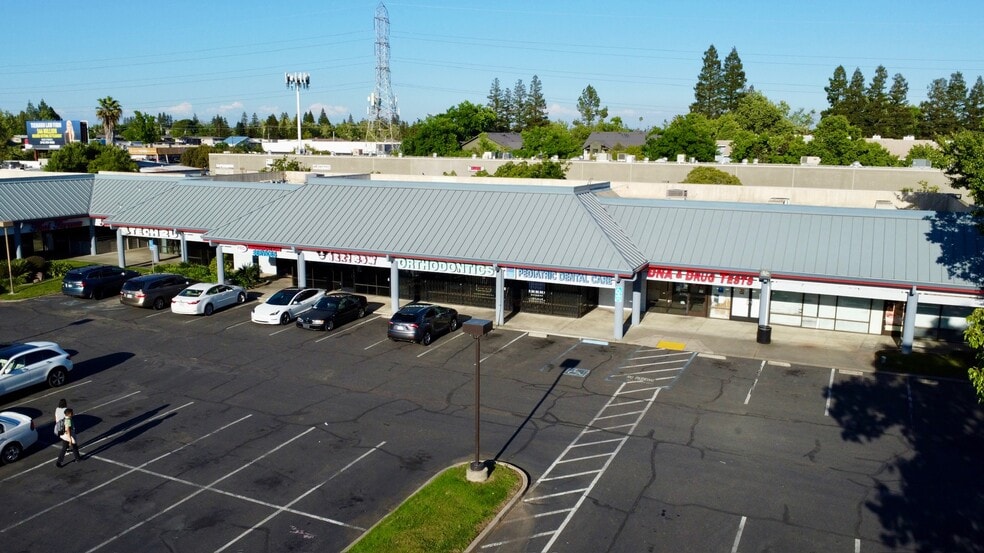 1566-1612 Howe Ave, Sacramento, CA for lease - Building Photo - Image 3 of 12