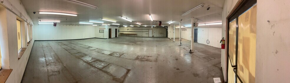 300 S Union Ave, Newport, WA à louer - Photo du bâtiment - Image 2 de 3