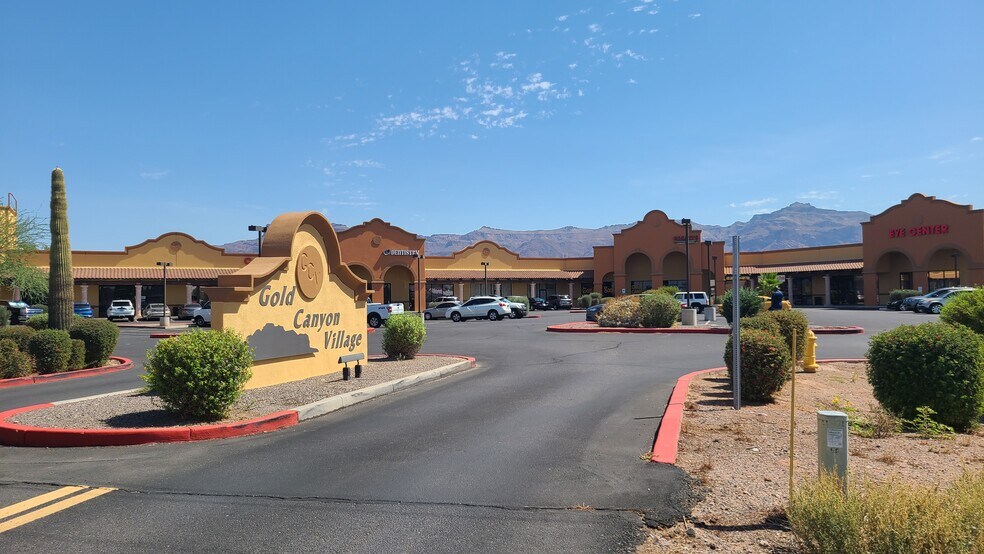 6900 E US Highway 60, Gold Canyon, AZ à louer - Photo du bâtiment - Image 2 de 10