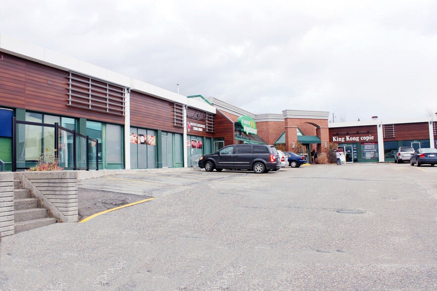 747-805 Rue King E, Sherbrooke, QC for lease - Building Photo - Image 1 of 17