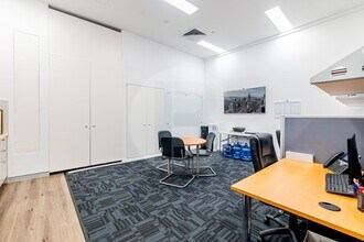 Windsor Rd & White Hart Drive, Rouse Hill à louer Photo intérieure- Image 2 de 2