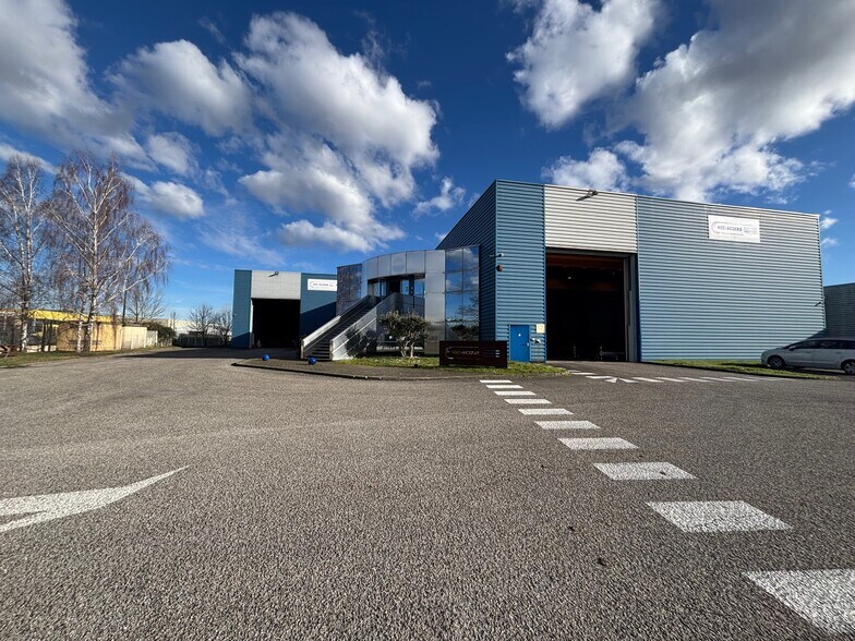 1 Rue De La Palverne, Miribel à vendre - Photo du bâtiment - Image 3 de 6