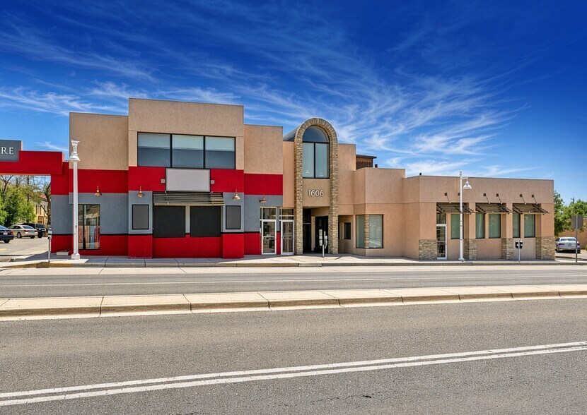 1606 Central Ave SE, Albuquerque, NM à louer - Photo du bâtiment - Image 1 de 5