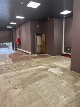 Commerce de détail dans Sabadell, Barcelona à louer Photo intérieure- Image 2 de 8