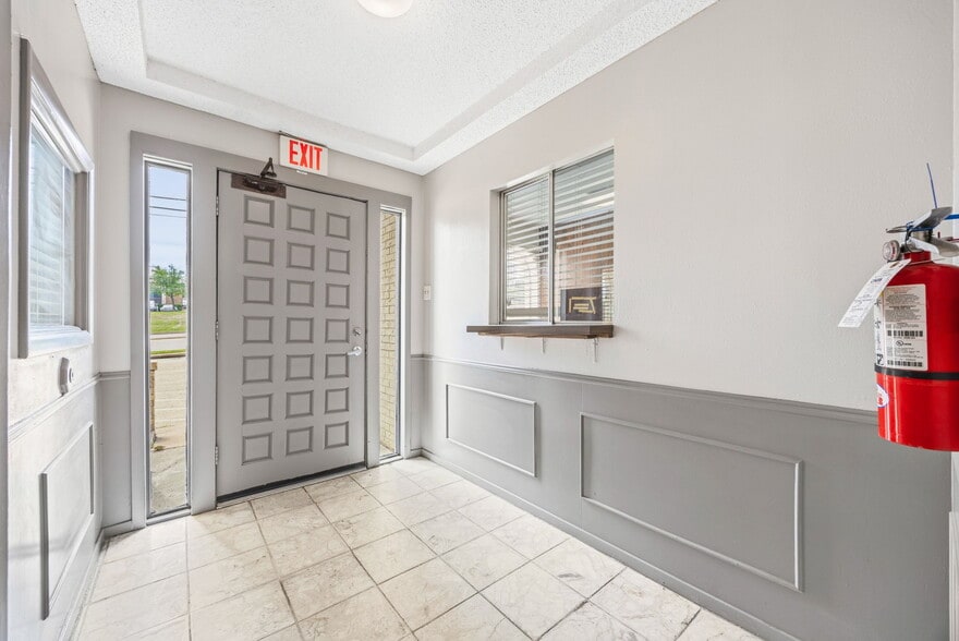 2306 Ridge Rd, Rockwall, TX for sale - Building Photo - Image 3 of 35