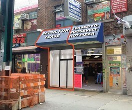82-10 Roosevelt Ave, Jackson Heights, NY - Aérien Vue de la carte