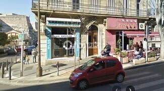 Plus de détails pour Commerce de détail à vendre