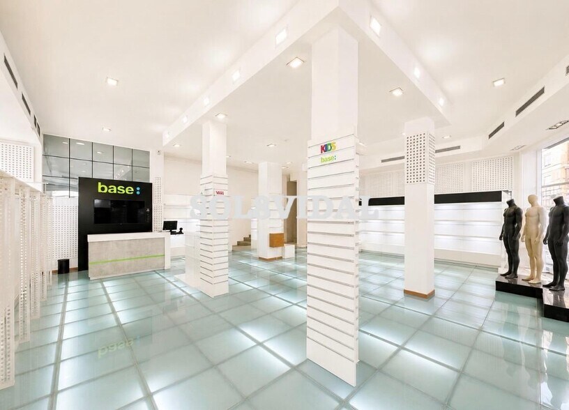 Carrer Obispo Rocamora, 38, Orihuela, Alicante for lease - Interior Photo - Image 3 of 16