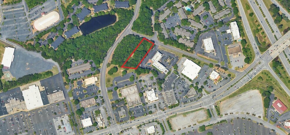 198 Congaree Rd, Greenville, SC à vendre - Photo du bâtiment - Image 2 de 2