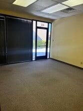 13500 Midway Rd, Farmers Branch, TX à louer Photo intérieure- Image 1 de 9