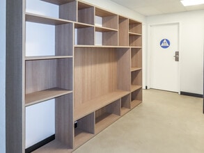 2350 Camino Vida Roble, Carlsbad, CA for lease Interior Photo- Image 2 of 8