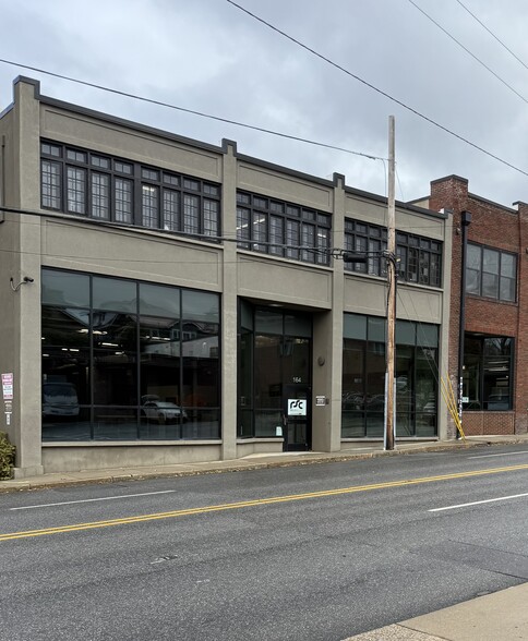 164 Broadway St, Asheville, NC for lease - Primary Photo - Image 1 of 7