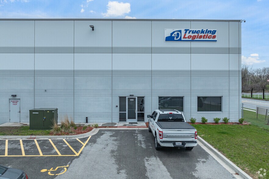 3600 W 127th St, Alsip, IL à vendre - Photo du bâtiment - Image 2 de 5