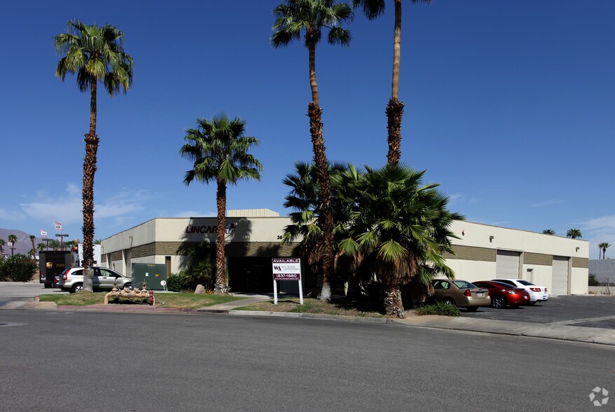 36425 Bankside Dr, Cathedral City, CA à vendre - Photo principale - Image 1 de 10