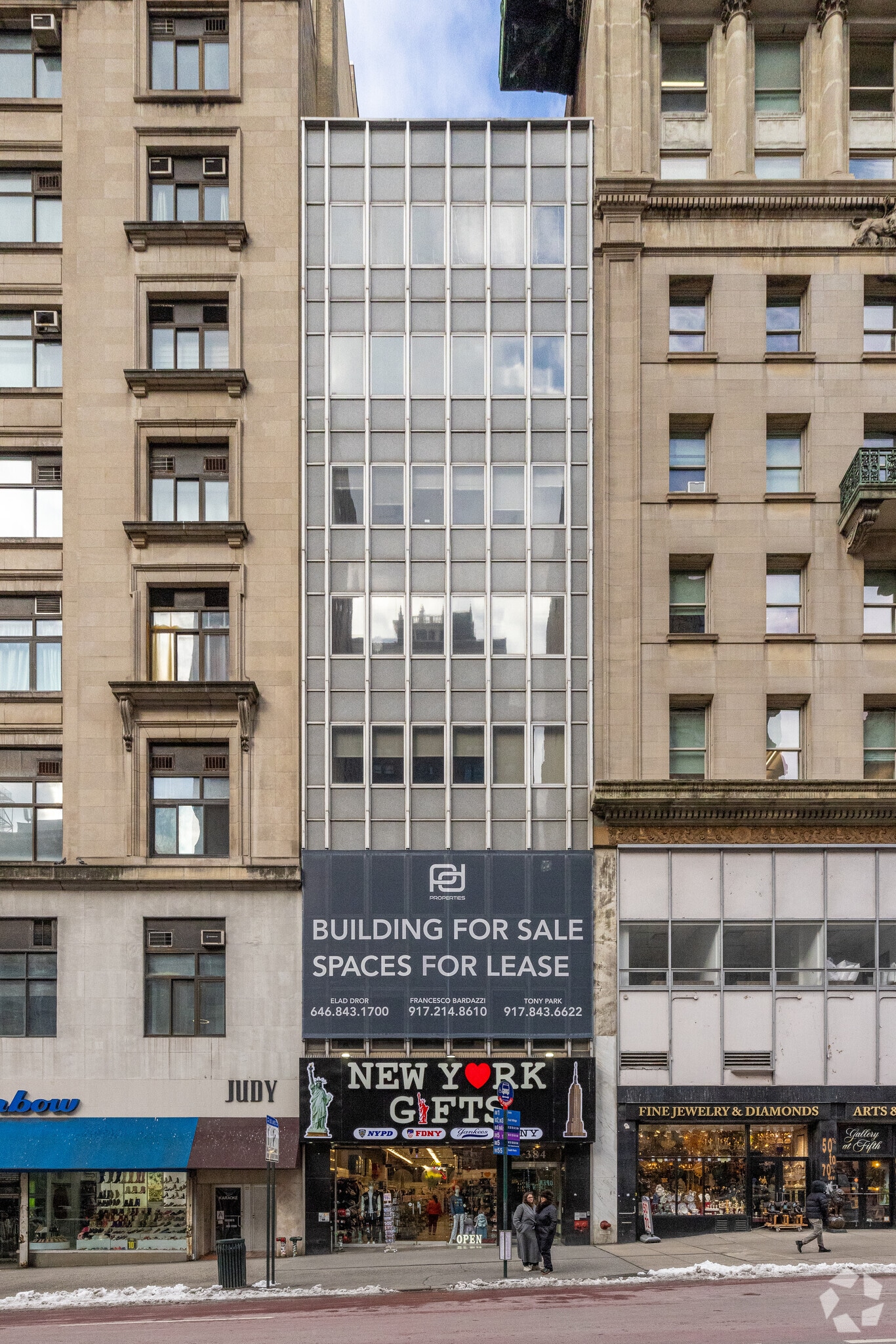 384 Fifth Ave, New York, NY for lease Primary Photo- Image 1 of 10