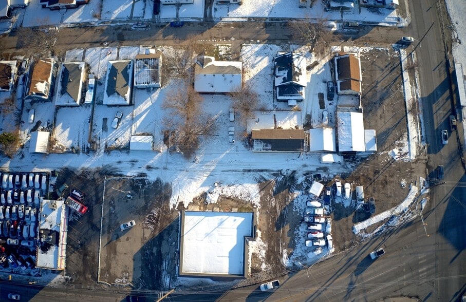 1121 E Troy Ave, Indianapolis, IN for sale - Building Photo - Image 2 of 10