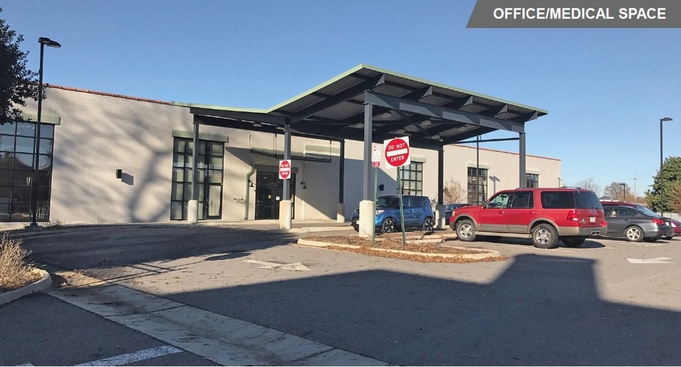 319 Brown St, Petersburg, VA for lease - Building Photo - Image 1 of 3