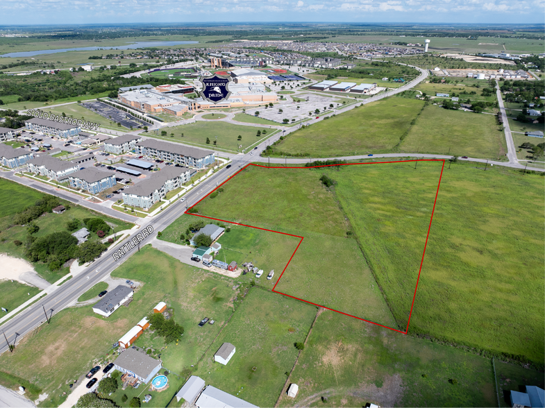 4.75 AC Rattler Rd & S Old Bastrop hwy, San Marcos, TX à vendre - Photo du bâtiment - Image 3 de 7