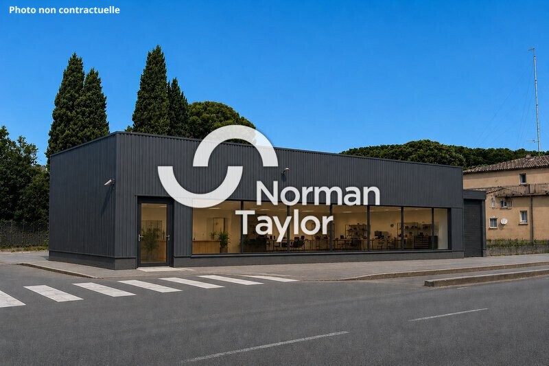 Retail in Montpellier for lease Building Photo- Image 1 of 4