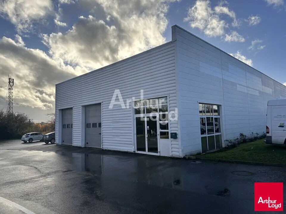 Flex in Saint-Grégoire for lease Building Photo- Image 1 of 6