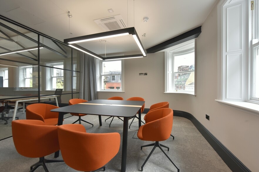 92-96 Deansgate, Manchester for lease - Building Photo - Image 3 of 10