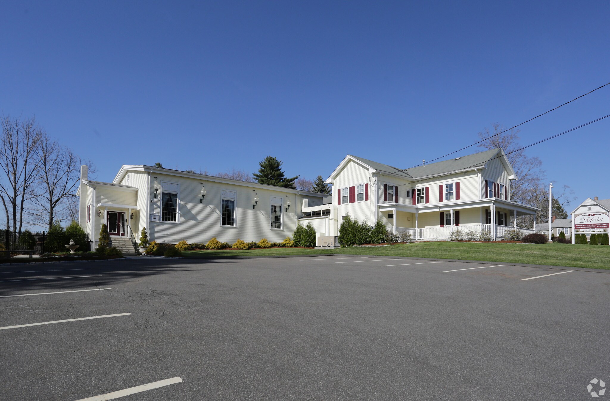 27 Depot St, Broad Brook, CT à vendre Photo principale- Image 1 de 35