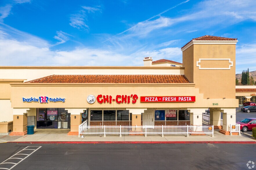 5197 E Los Angeles Ave, Simi Valley, CA à louer - Photo du bâtiment - Image 2 de 19