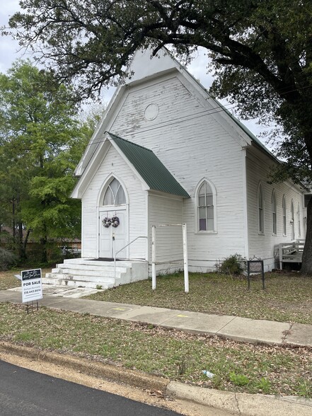 417 High School St, Mansfield, LA for sale - Primary Photo - Image 1 of 1