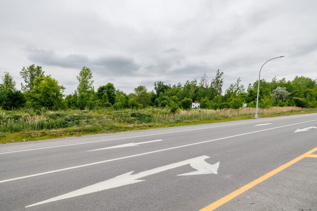 More details for 563 Rue Paillé, Laval, QC - Land for Sale