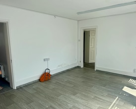 27 Sea View Rd, Poole for lease Interior Photo- Image 2 of 3