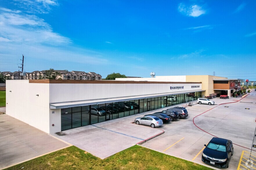 5251 FM 2920 Rd, Spring, TX for lease - Building Photo - Image 2 of 3