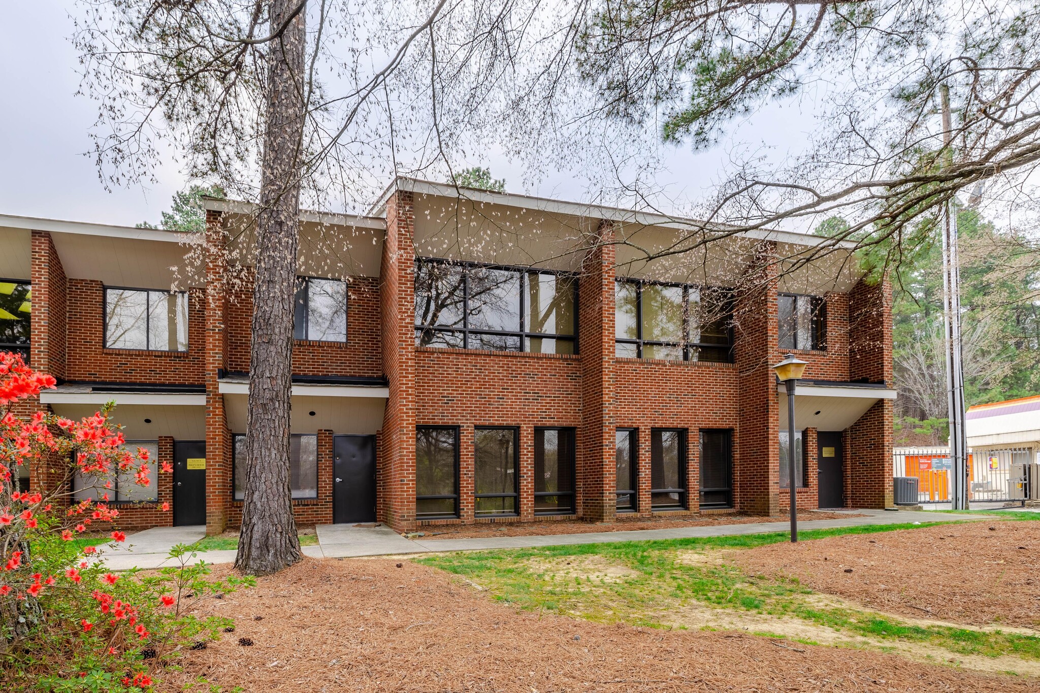 3925 N Duke St, Durham, NC for lease Building Photo- Image 1 of 6