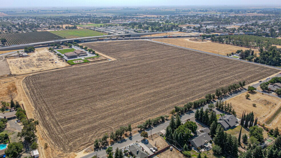 41 Acres Stretch, McKee & Santa Fe, Merced, CA à vendre - Photo du bâtiment - Image 2 de 30