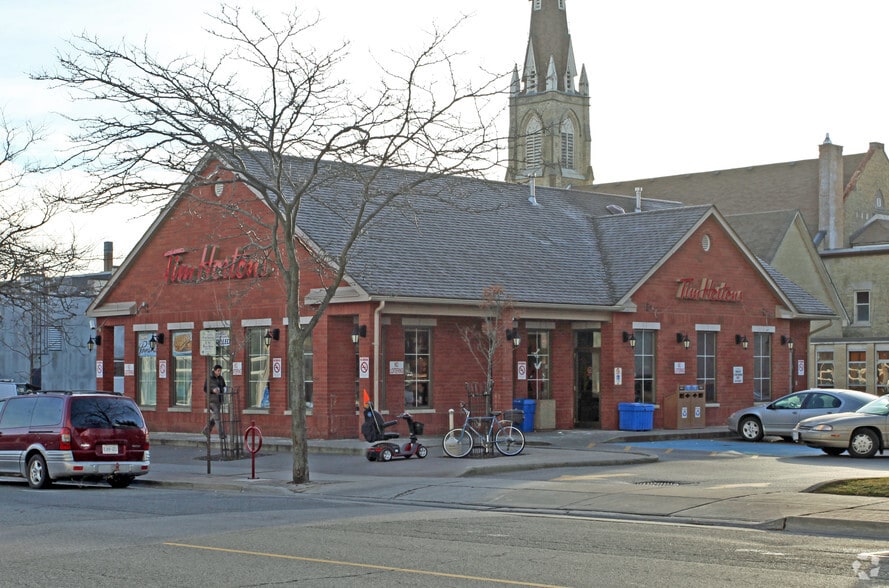 13-23 Athol St W, Oshawa, ON for sale - Building Photo - Image 2 of 2