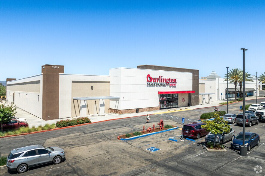 39855 Alta Murrieta Dr, Murrieta, CA à vendre - Photo principale - Image 1 de 6