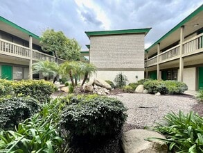 222 N Mountain Ave, Upland, CA for lease Interior Photo- Image 1 of 2