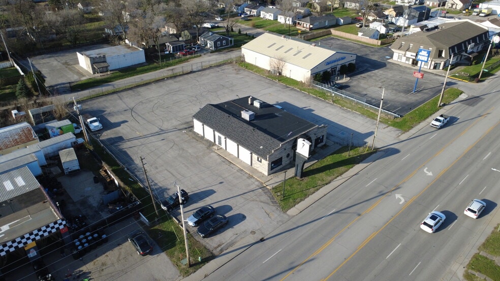3535 W 16th St, Indianapolis, IN à vendre - Photo du bâtiment - Image 2 de 11