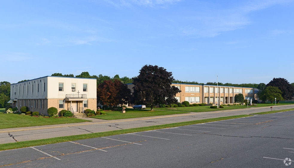 360 Market St, Warren, RI for sale - Building Photo - Image 1 of 7