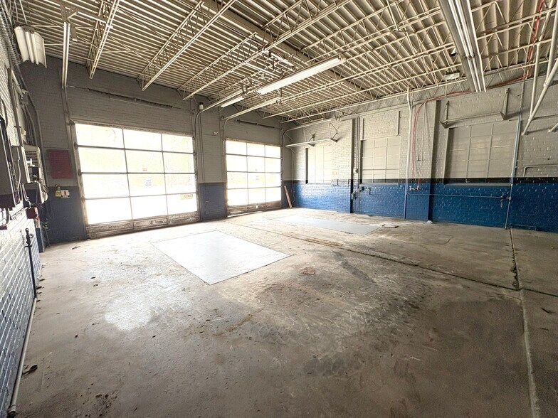 6300 E 14th Ave, Denver, CO à louer - Photo du bâtiment - Image 3 de 3