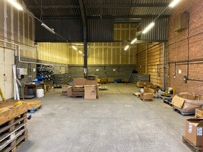 Fen Rd, Boston for lease Interior Photo- Image 1 of 2