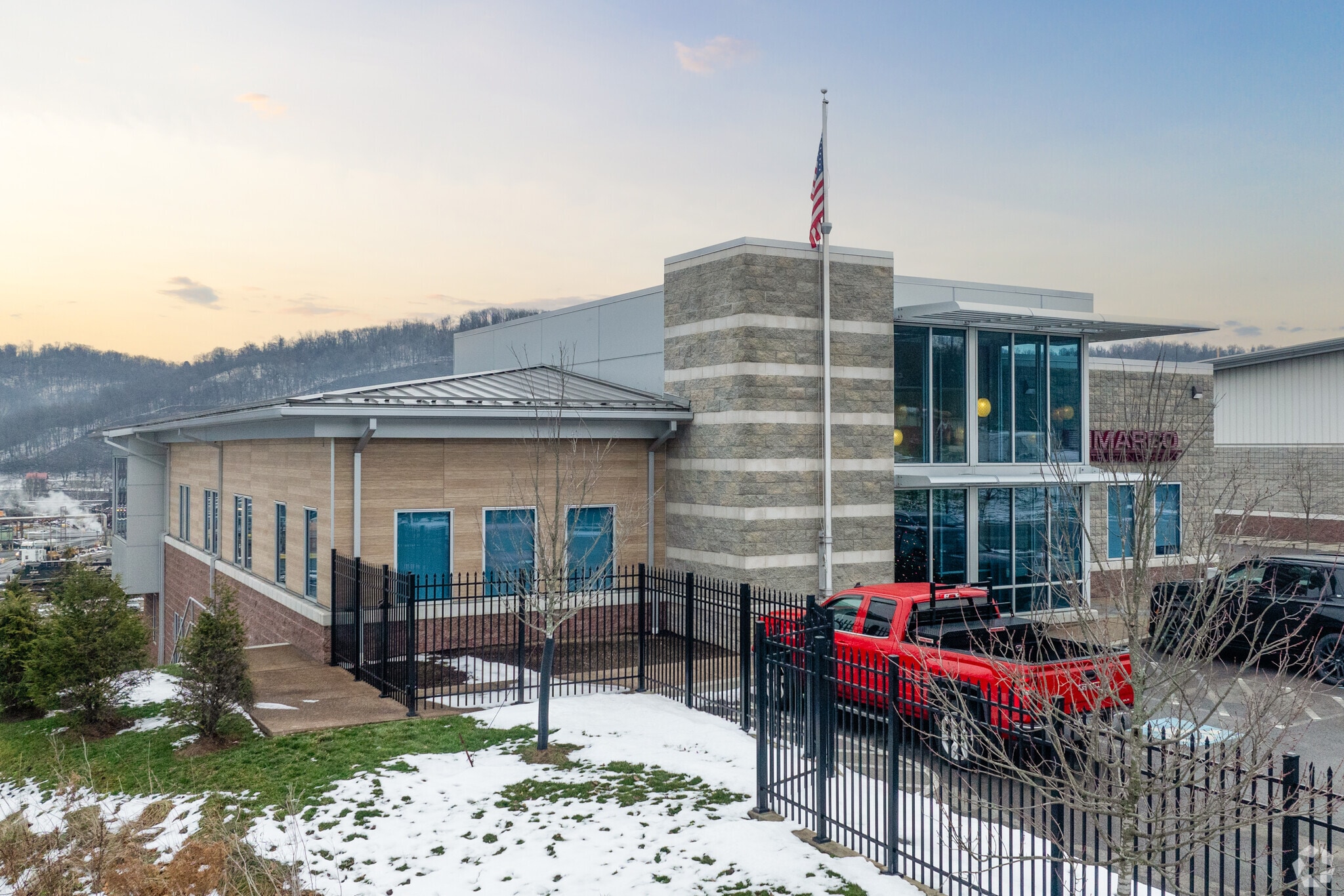 265 State St, Clairton, PA for lease Primary Photo- Image 1 of 5