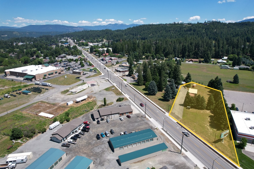 6409 Main St, Bonners Ferry, ID for sale - Building Photo - Image 3 of 11