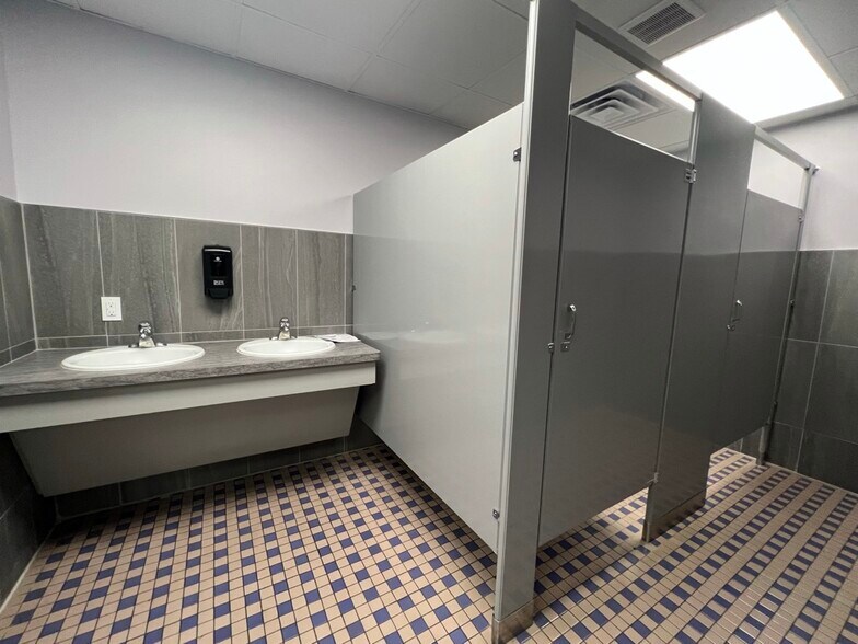 1412 Main St, Buffalo, NY à louer - Photo intérieure - Image 2 de 2