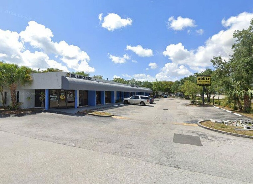 2500 N Powerline Rd, Pompano Beach, FL for lease - Building Photo - Image 2 of 11