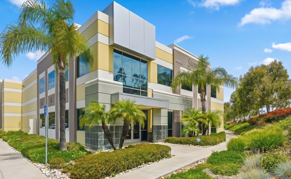 8495 Redwood Creek Ln, San Diego, CA for sale - Building Photo - Image 1 of 55