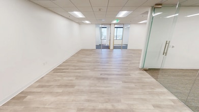 11766 Wilshire Blvd, Los Angeles, CA à louer Numérisation 3D de Matterport- Image 1 de 2