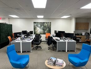 384 Foster City Blvd, Foster City, CA à louer Photo du bâtiment- Image 1 de 22