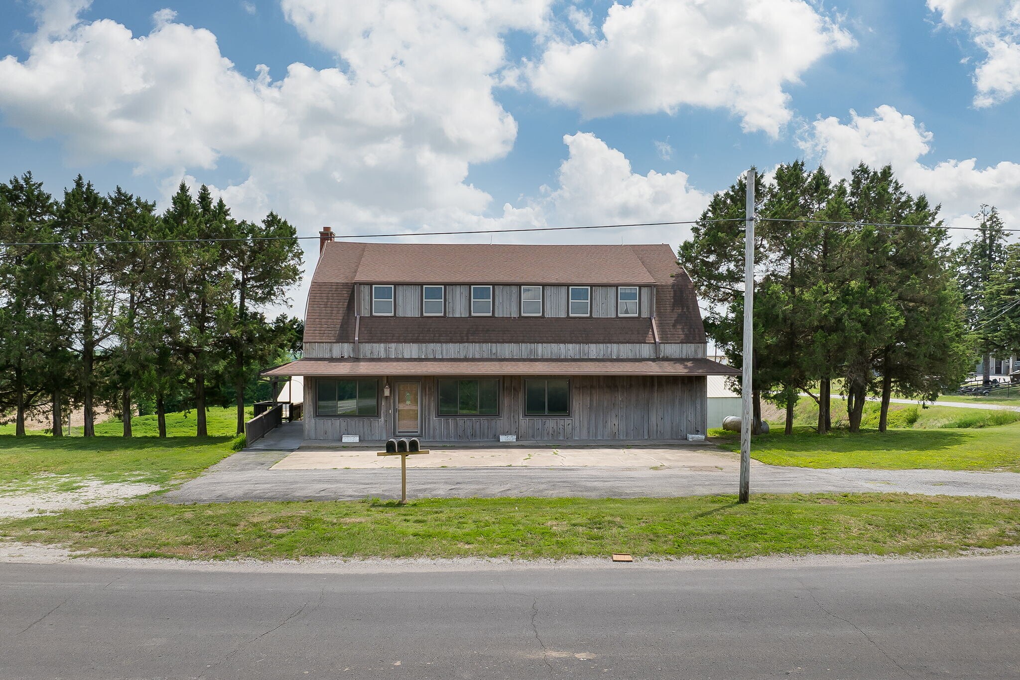802 E Nodaway St, Oregon, MO à vendre Photo du bâtiment- Image 1 de 63