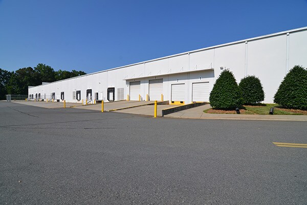 More details for 8610 Air Park West Dr, Charlotte, NC - Industrial for Lease