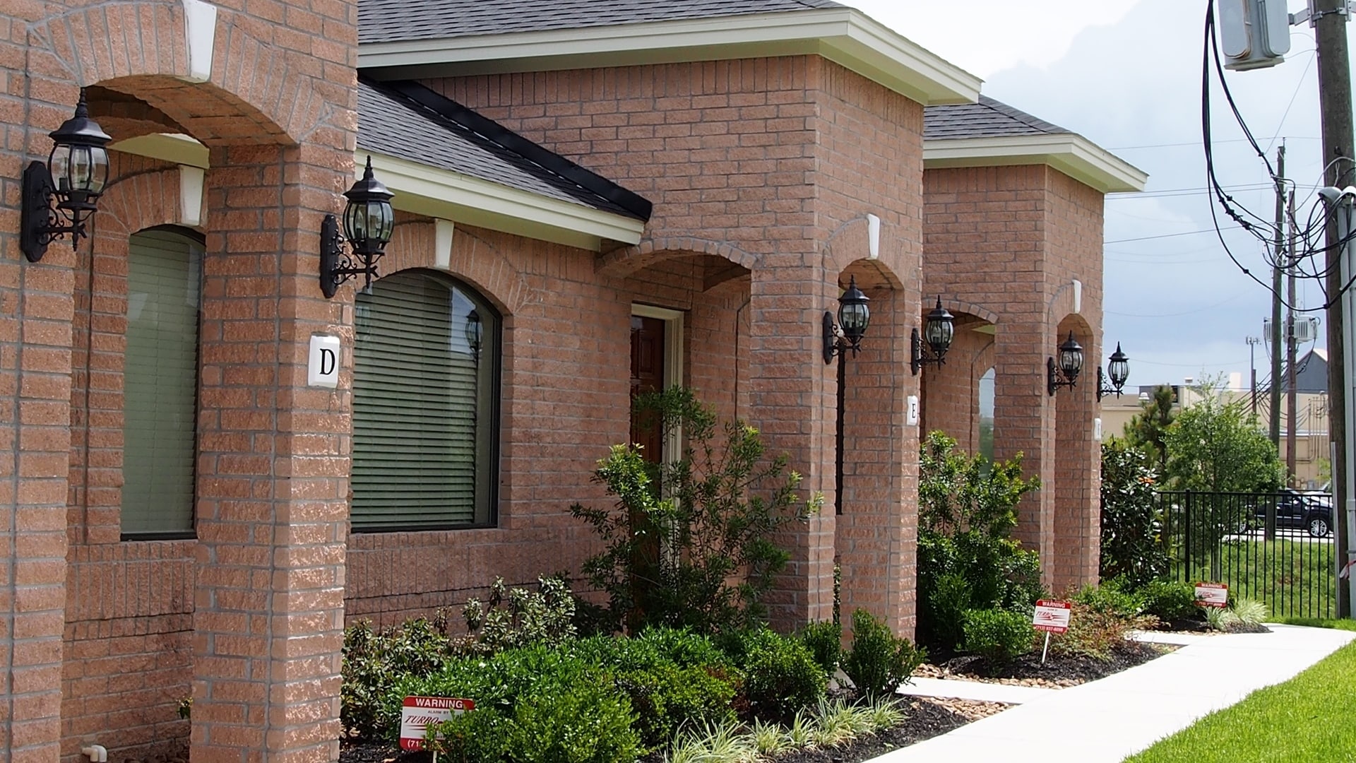 1838 Snake River Rd, Katy, TX for lease Primary Photo- Image 1 of 8